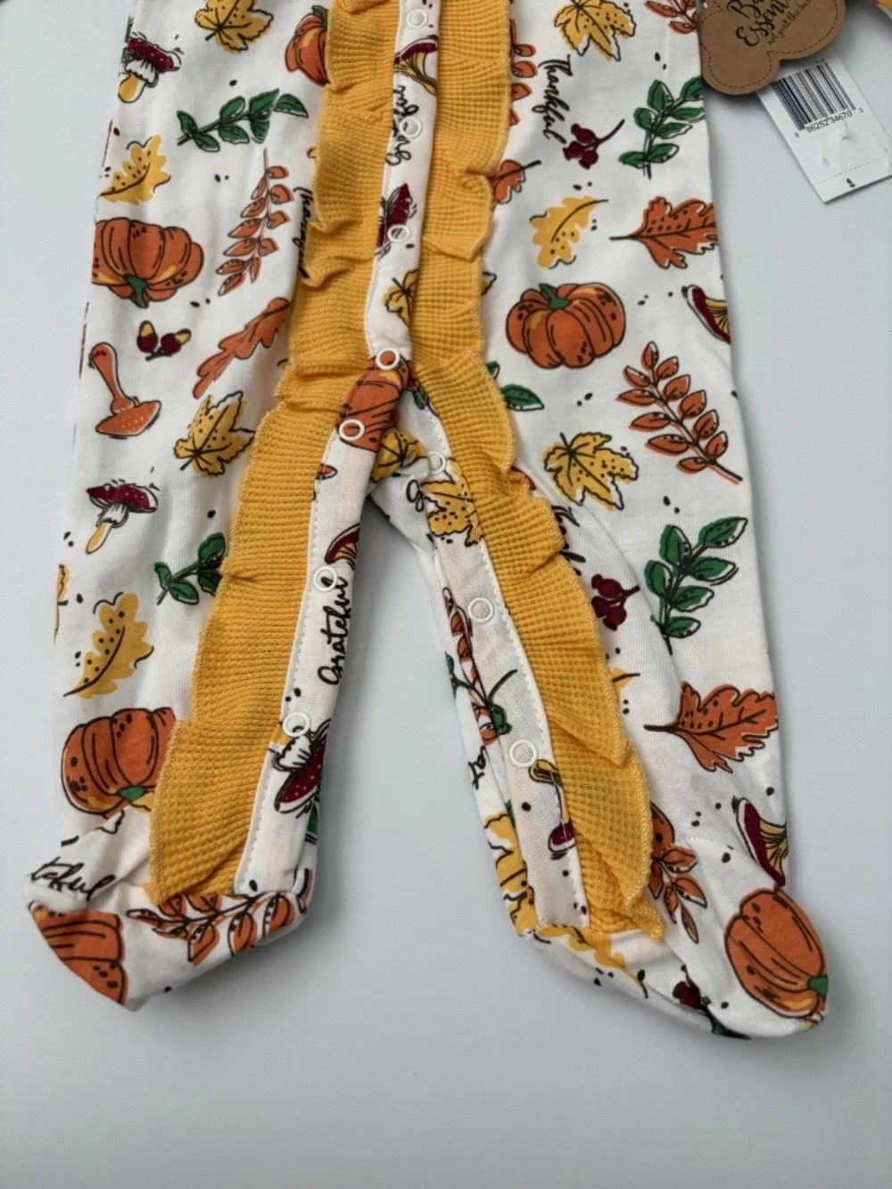 New Baby Essentials Baby Girl Thanksgiving Ruffle Footed Sleeper – Size 3 Months